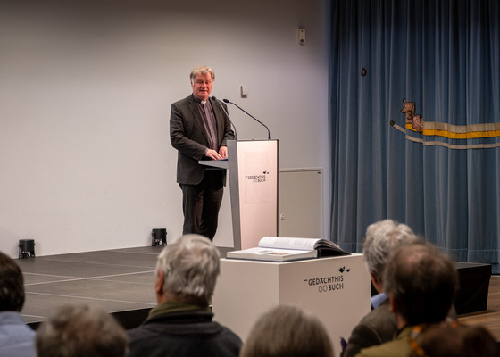 Bischof Manfred Scheuer: „Zur Kultur des Trauerns gehört Wachhalten der Frage nach den Toten“