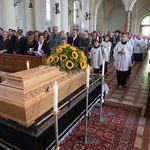 Begräbnisgottesdienst für Josef Ahammer in der Pfarrkirche Linz-Hl. Familie