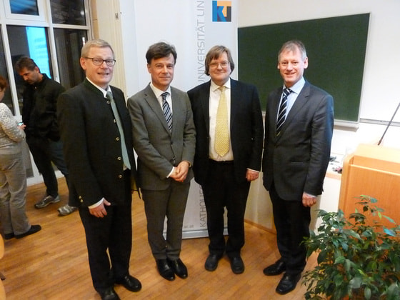 Studiendekan Univ.-Prof. Dr. Christoph Niemand, Univ.-Prof. Dr. Giovanni Maio, Primarius Dr. Wolfgang Pumberger, Rektor Univ.-Prof. Dr. Franz Gruber